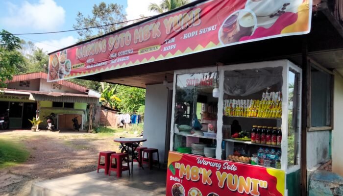 Soto & Nasi Goreng Spesial “Mbak Yuni”, Sajian Rasa yang Bikin Ketagihan di Kelok Betung Sawahlunto