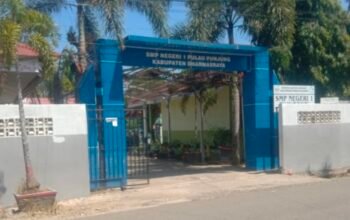 SMPN 1 Pulau Punjung Tahan Rapor Demi Uang Komite, Diduga Langgar Permendikbud No. 75 Tahun 2016