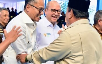 Diaspora Silahkan Bantu Bencana Sumatera, Prabowo: Pak Dony kan Juga Minang