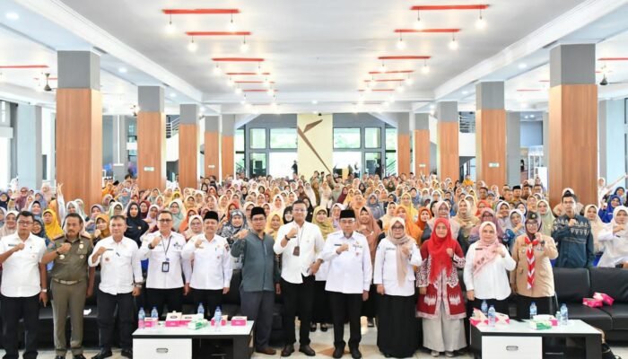 Wawako Padang Ajak Kepala SD dan SMP All Out Dukung Program Smart Surau